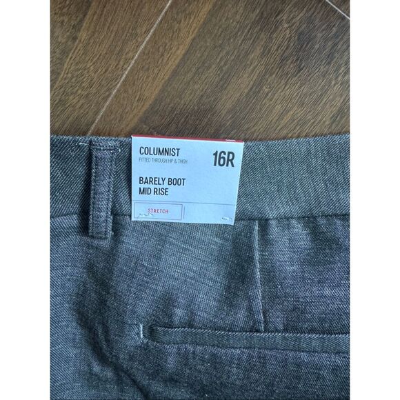 Express 16R Mid Rise Barely Boot Columnist Pant - Picture 4 of 4